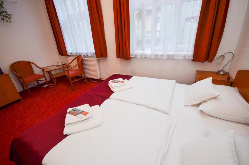 Broadway City Guesthouse บูดาเปสต์ ห้อง รูปภาพ